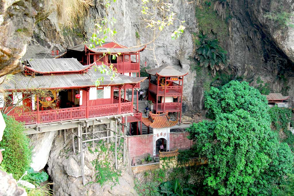 南方悬空寺——方广岩 摄影 永阳山水