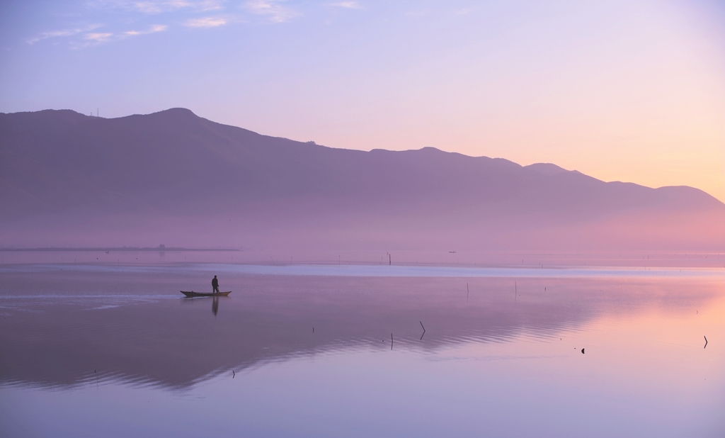 家乡处处是美景——3 摄影 异龙湖歌