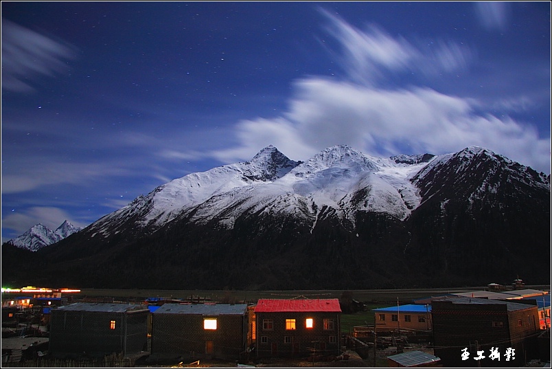 星空下的雪山 摄影 王工