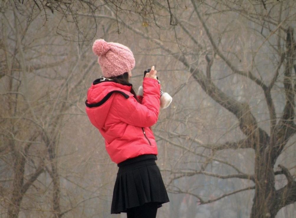 红衣少女 摄影 搏击光影手