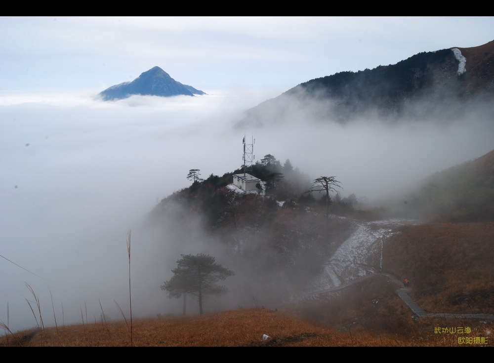 江西武功山云海 摄影 阿晨