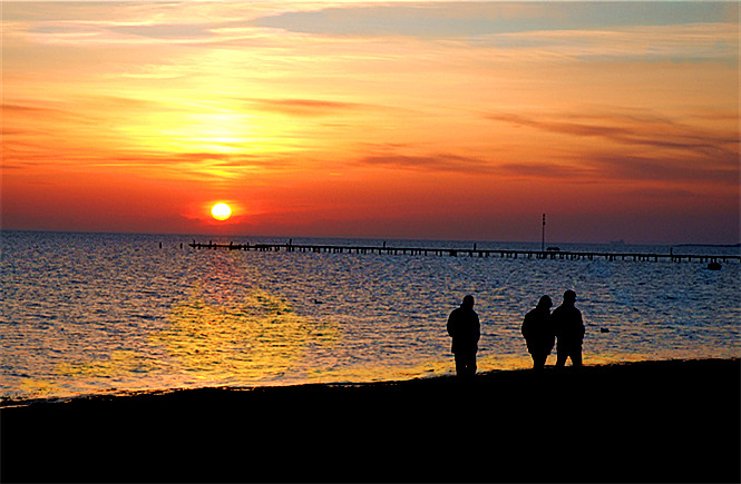 散步夕阳下 摄影 北欧黎明