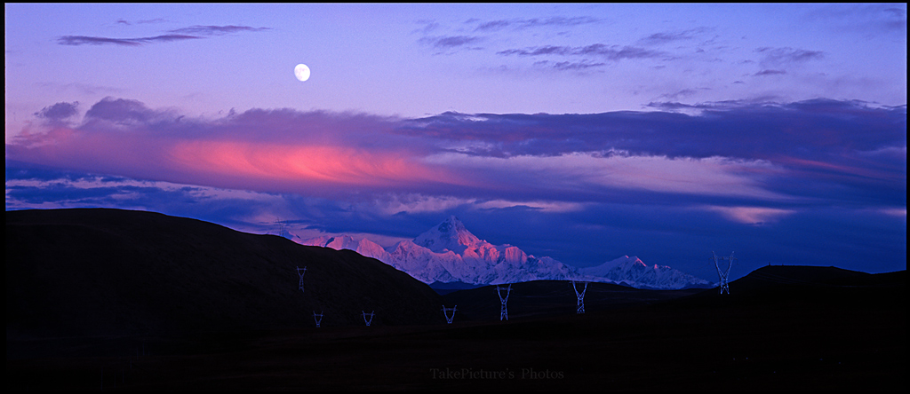 贡嘎夕照 摄影 TakePictures