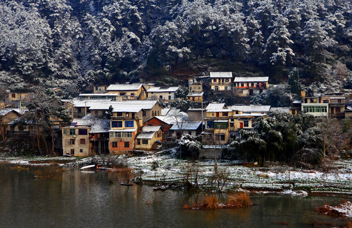 南国雪 摄影 山谷之春