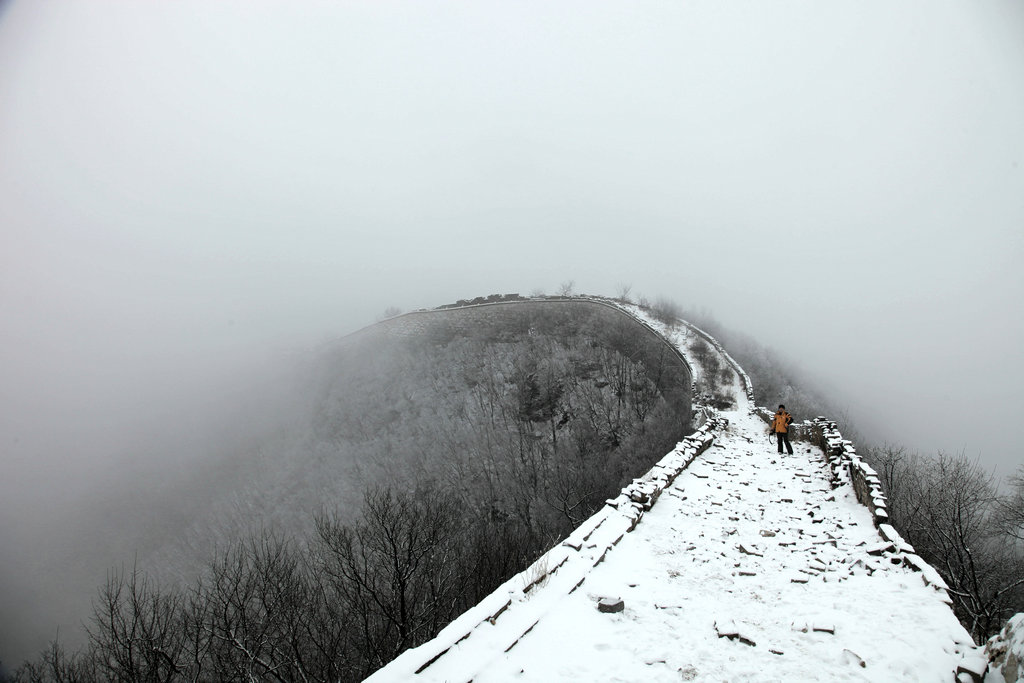 雪后箭扣 摄影 凿壁借光