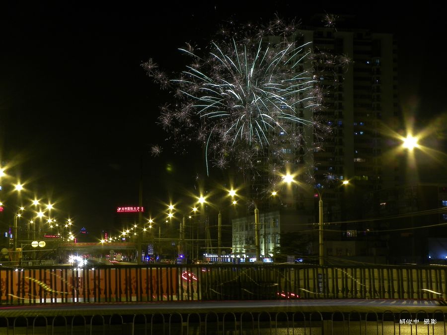 广安门外大街过大年 摄影 胡俊中