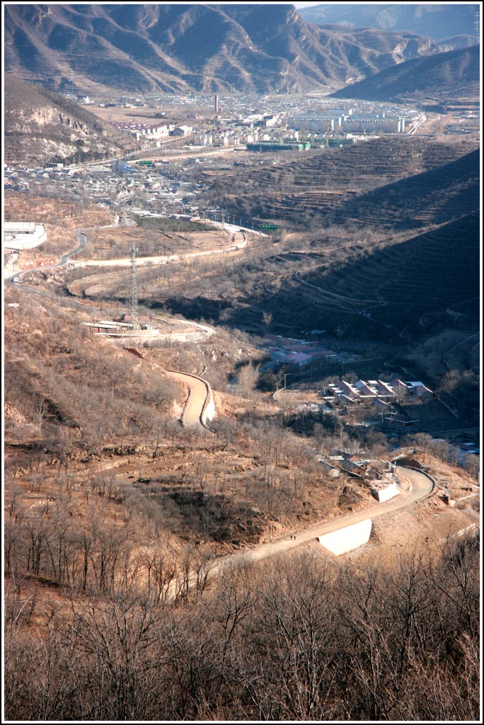 潭柘寺镇冬景 摄影 天门山隐士