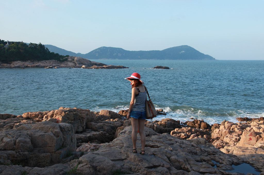 海边少女 摄影 三毛流浪