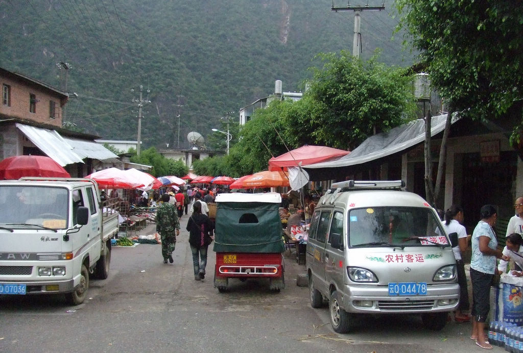 云南怒江行--农贸市场 摄影 难得忙里偷闲