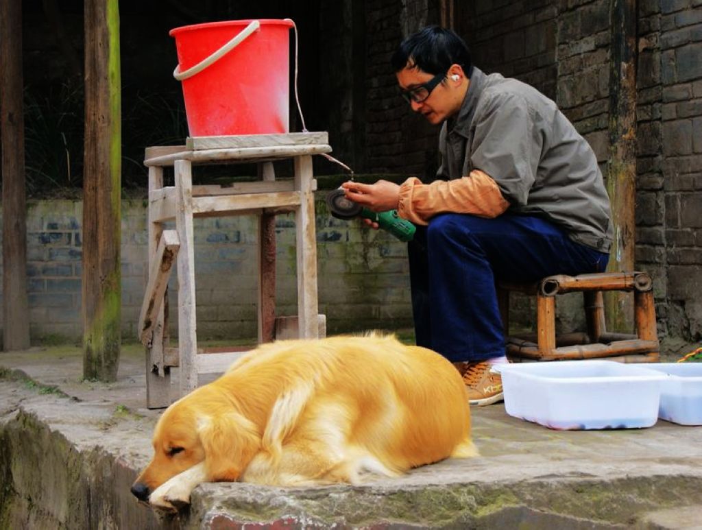 打磨生活 摄影 关河纤夫