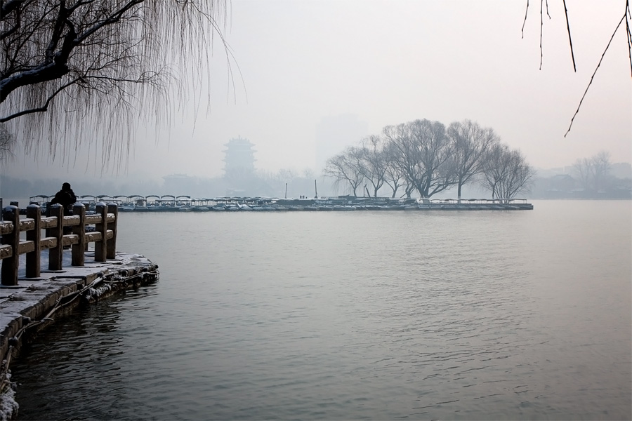 【原创】春雪润明湖……济南大明湖 摄影 细雨朦胧