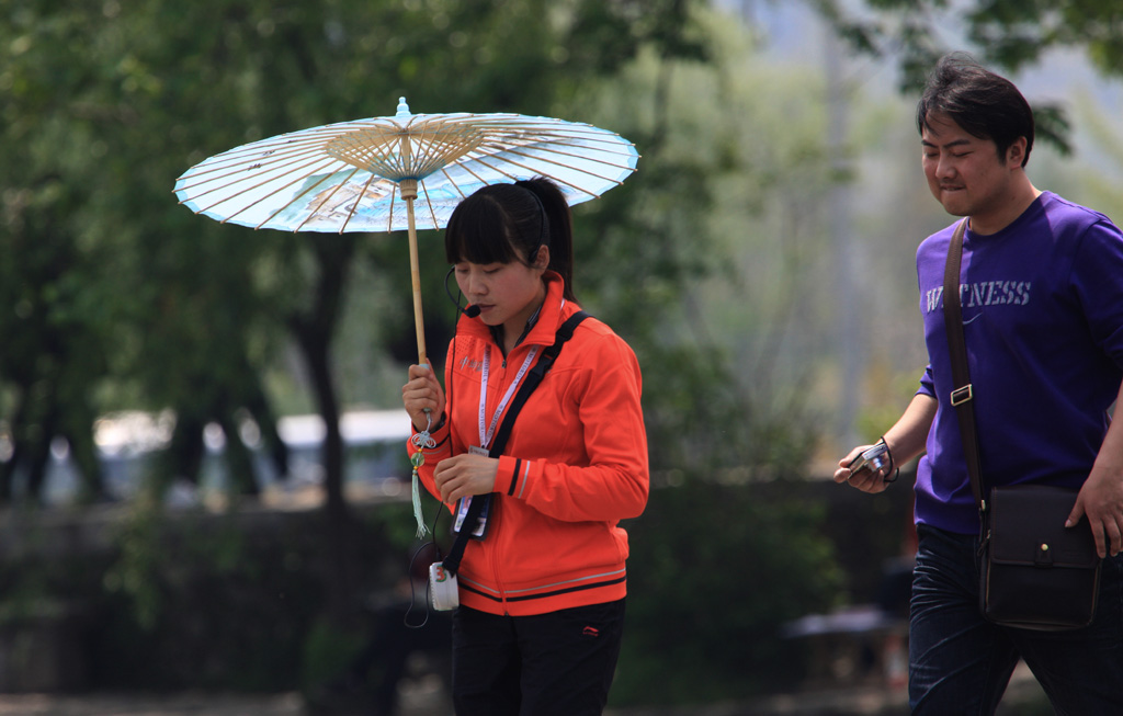 寸步不离导游 摄影 风雨太阳