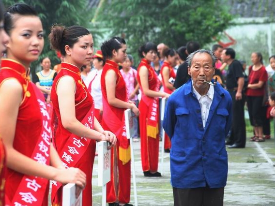 旁若无人 摄影 冬吉吉