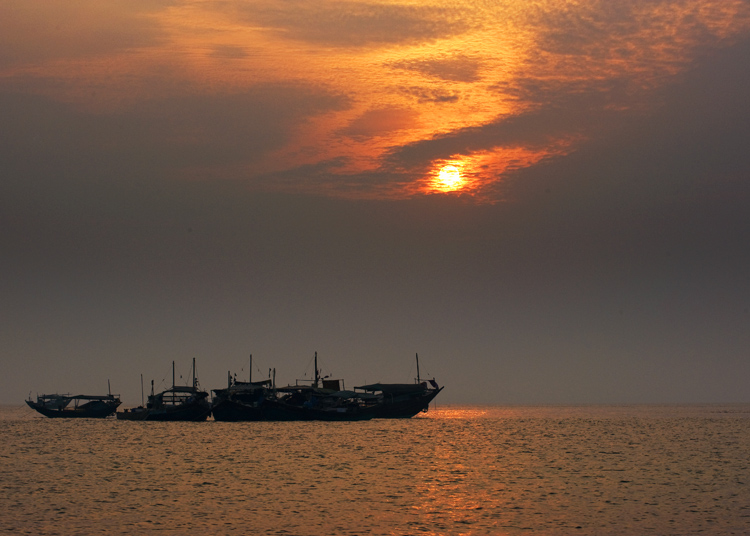 海边看夕阳 摄影 LCLZ