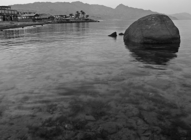 红海•多情（11） 摄影 雨中家人