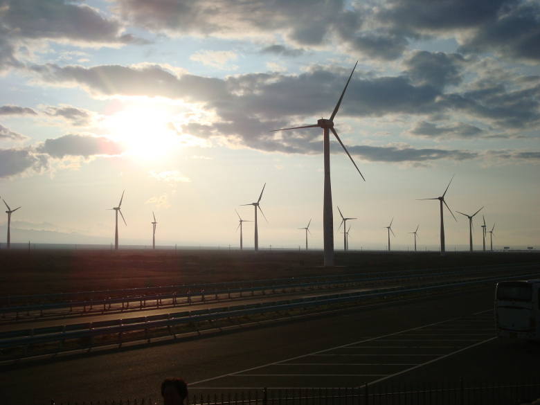 wind power in xinjiang 摄影 hol1day