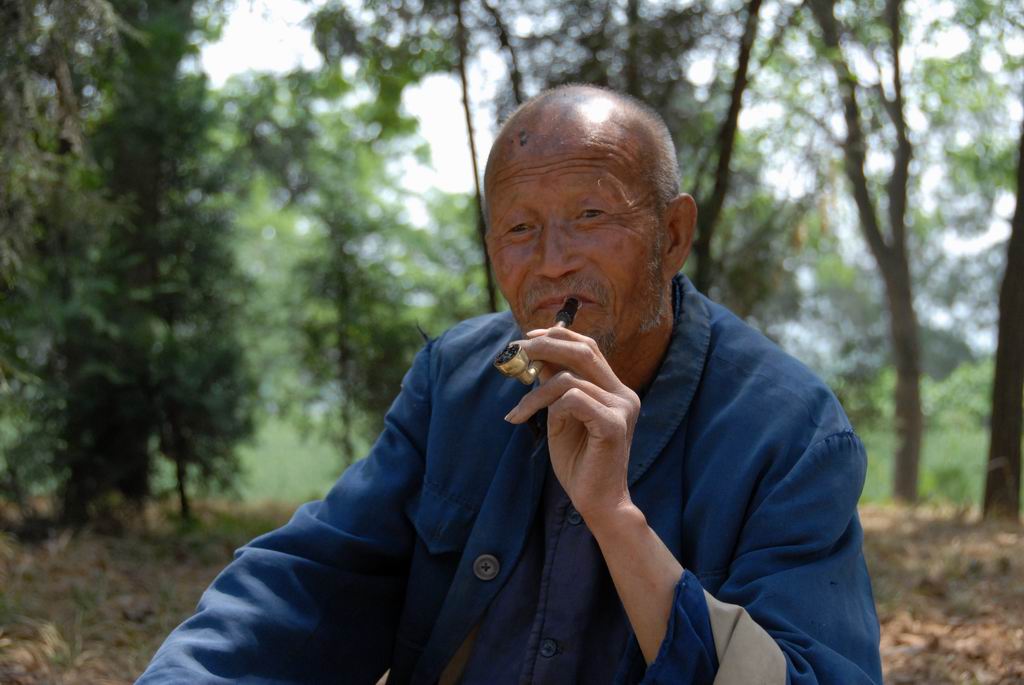 乾陵拾荒老人 摄影 太阳小子