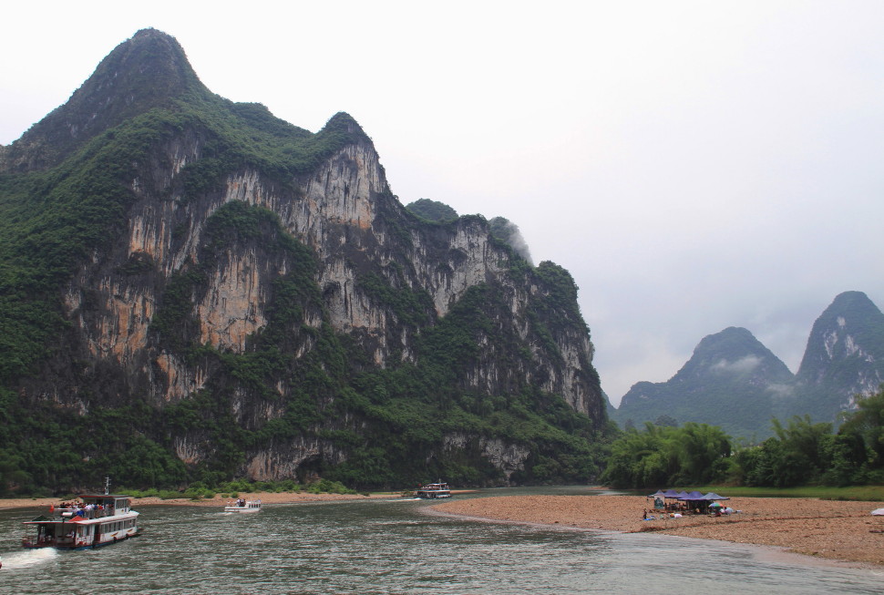 桂林风光---九马画山 摄影 曙光召唤