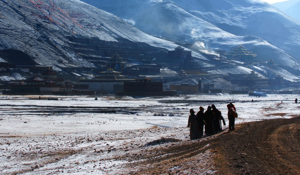 圣地桑烟 摄影 葛达山