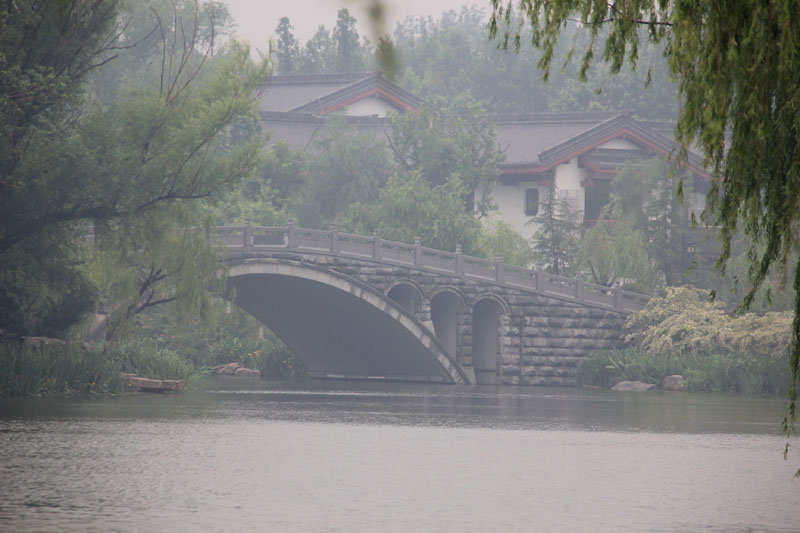 雨中明湖 摄影 情由独钟