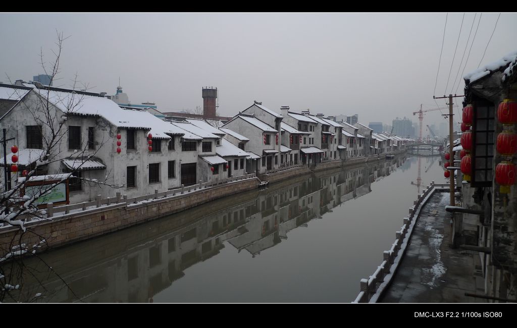 《古运河残雪》——最怜江南雪组图之十五 摄影 邹鹏程