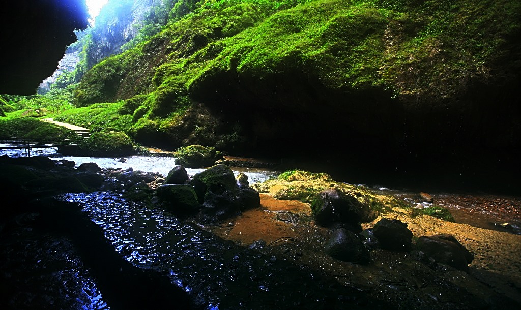 峡谷溪流 摄影 今日1115