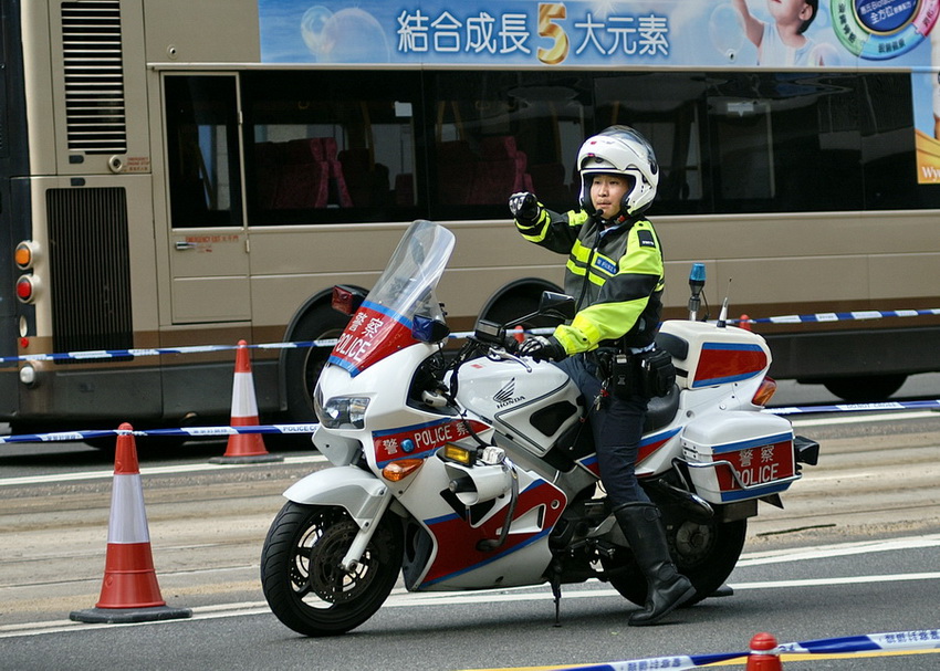 警察 摄影 菩提子