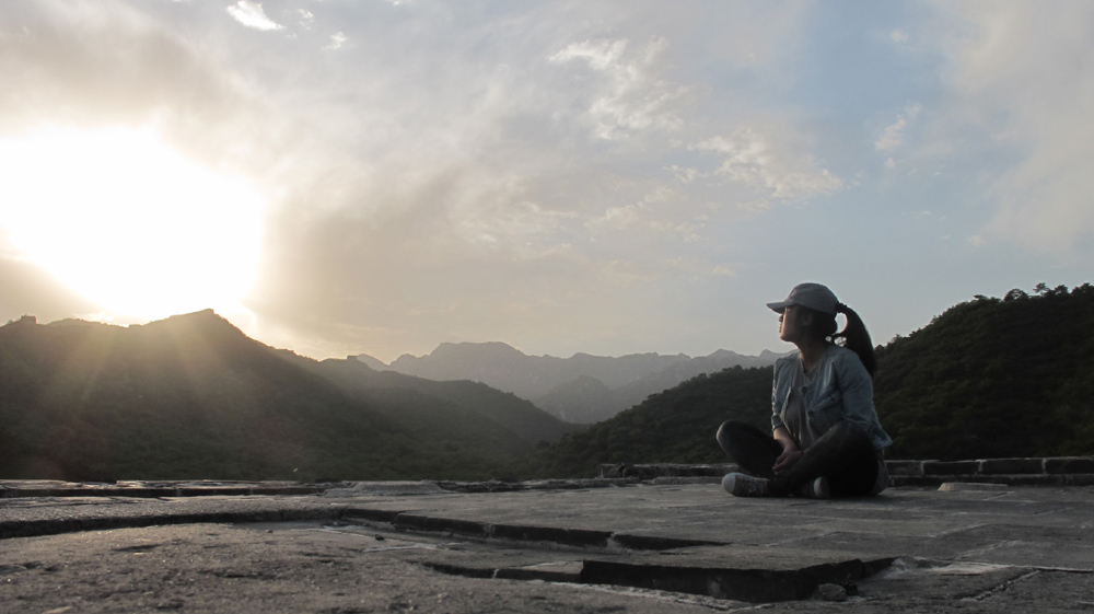 夕阳 摄影 躺在大树下