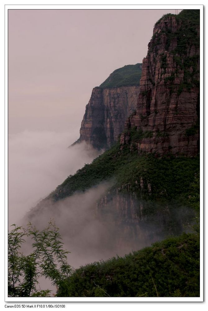 太行新雨后 摄影 何泉