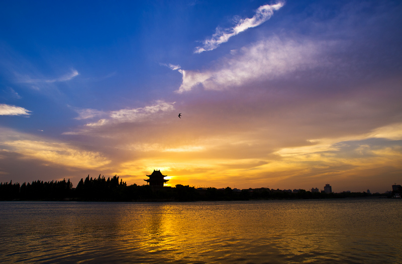 古城晚景 摄影 若兰66