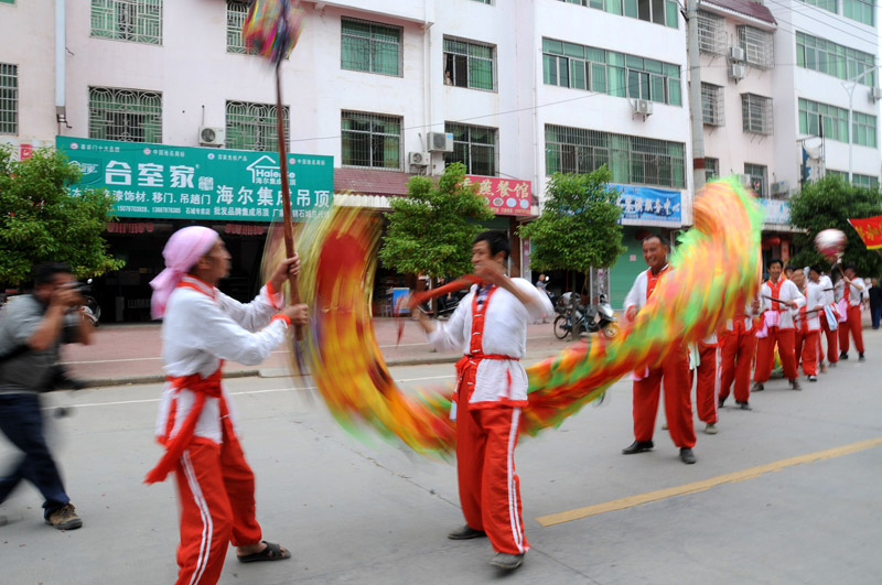 端午舞龙迎丰年 摄影 时颖