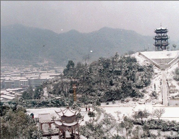 安文、纪念碑 摄影 炫轩