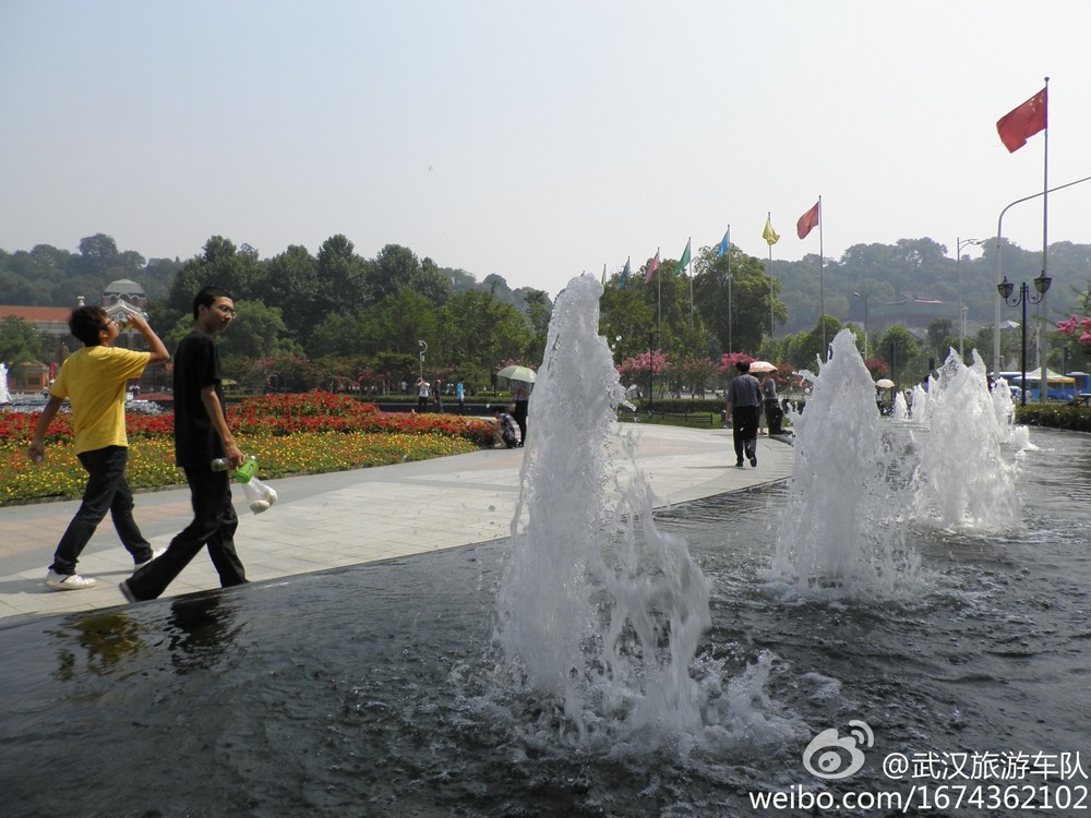 酷暑下的辛亥首义广场 摄影 武汉旅游车队