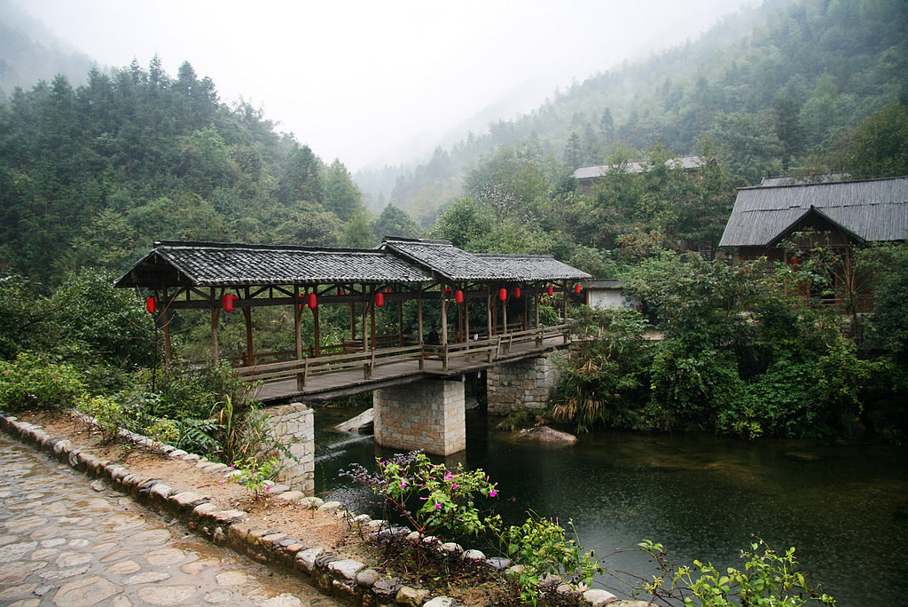 水润山氤 摄影 秋水孤鹜