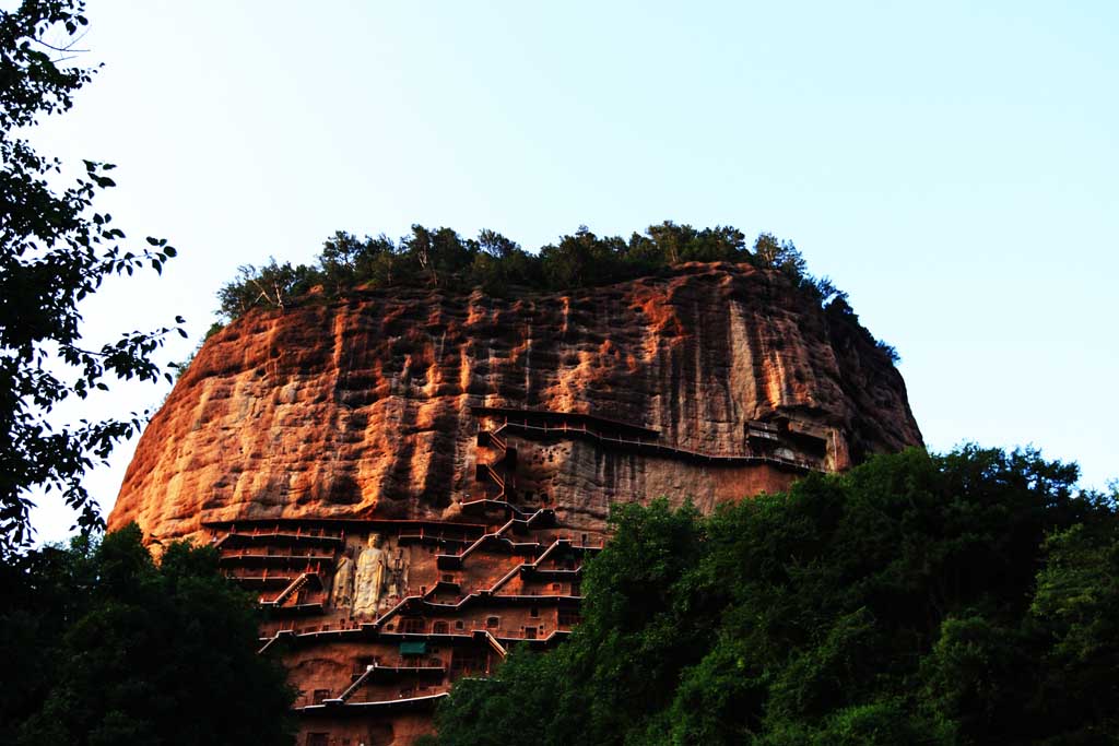 麦积山 摄影 海滨新城