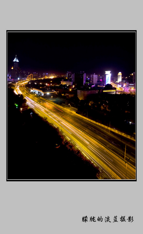 乌鲁木齐夜景 摄影 朦胧的淡蓝