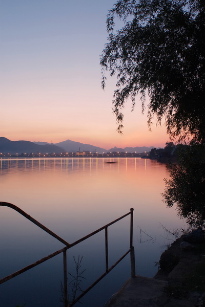 江边小景 摄影 英德小强