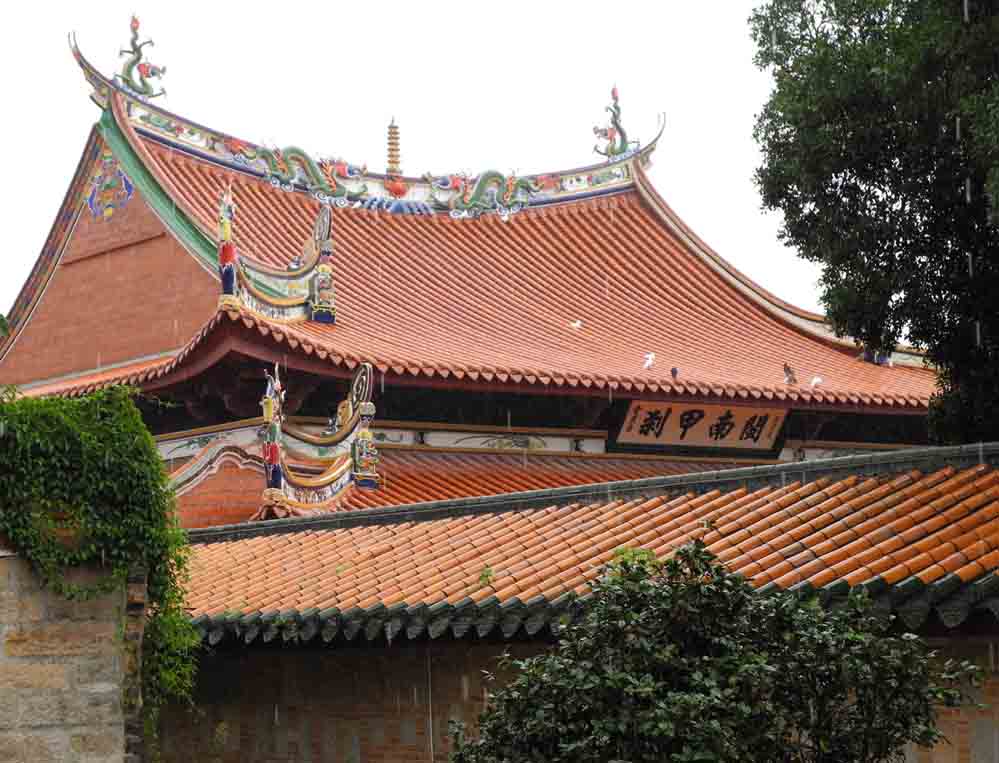 雨中古刹1 摄影 金天一川