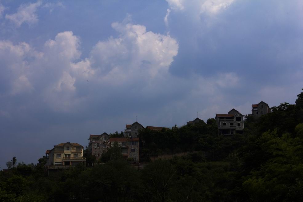 山岗上的风景 摄影 悠哉游哉人