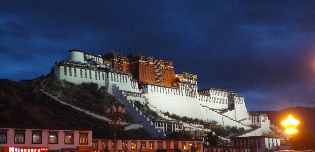 布达拉夜景 摄影 黄河飞龙