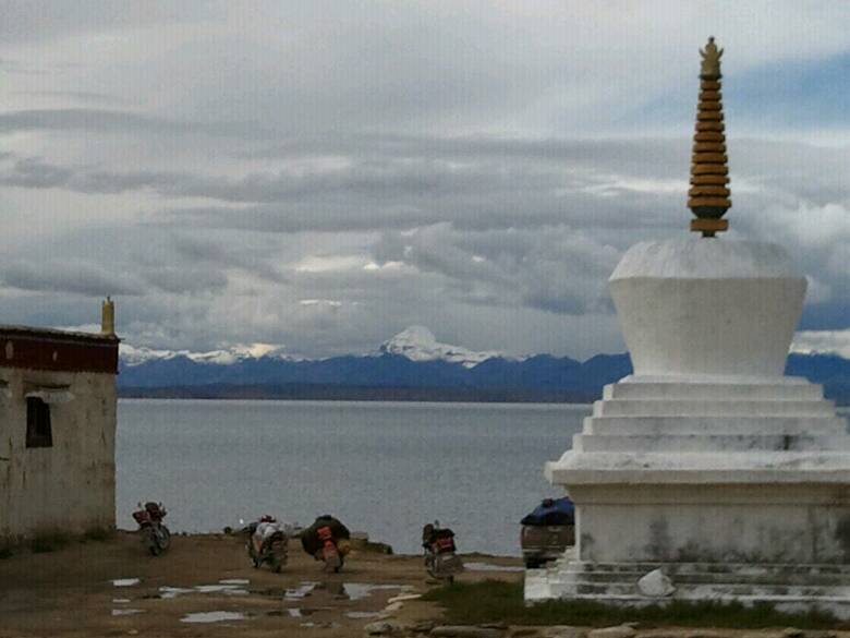 神山和圣湖 摄影 北京阿细