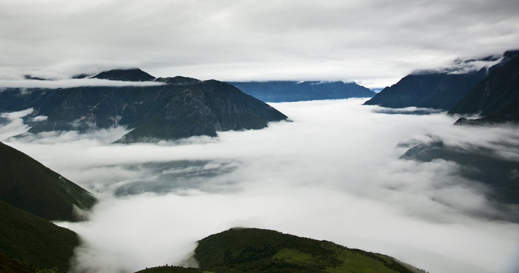 山间云海云夹山 摄影 葛达山