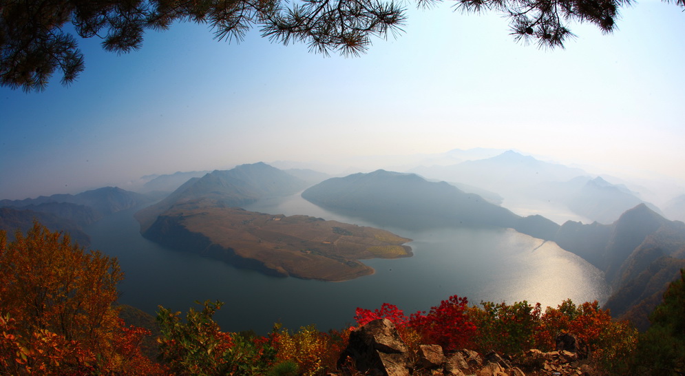 鸭绿江太极湾 摄影 衙斋听竹