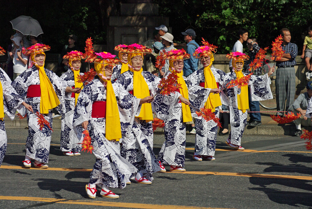 名古屋祭り3－老太太舞蹈队 摄影 美香