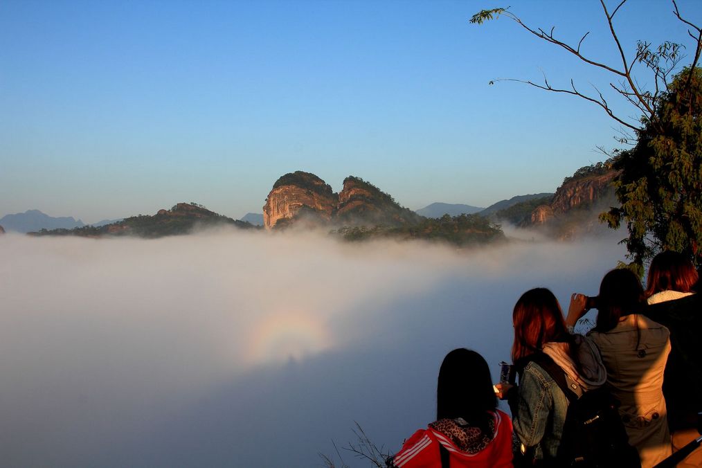 “佛光” 摄影 郑大山人