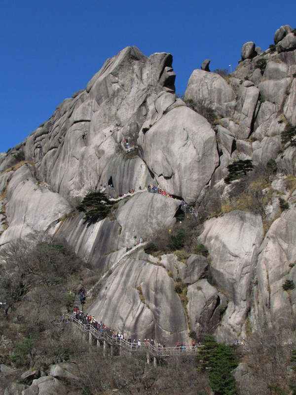 黄山鳌鱼峰 摄影 乔歌