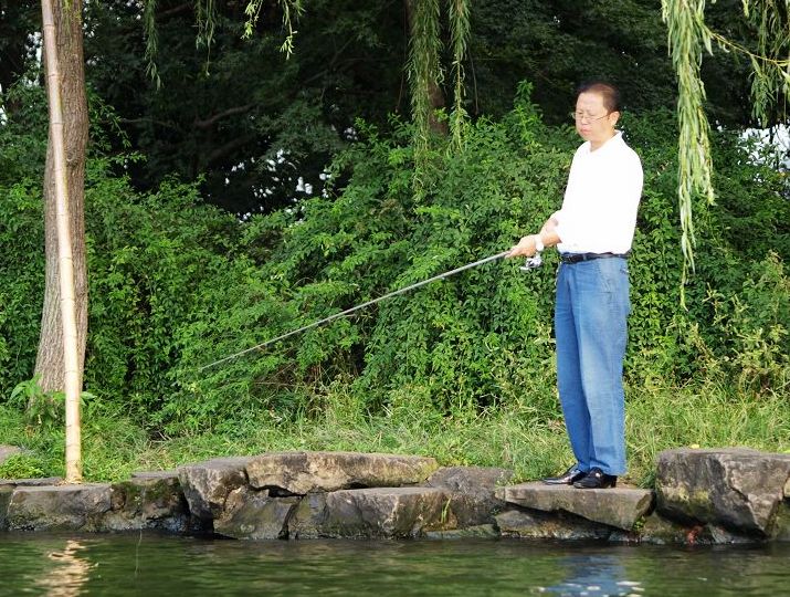 西湖垂钓 摄影 静趣斋