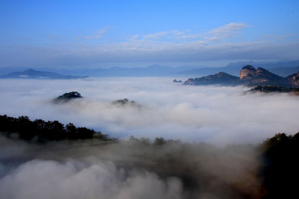 云涌铁板嶂 摄影 郑大山人