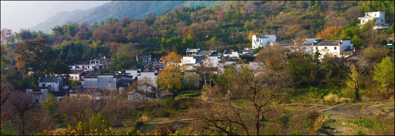 秋色塔川 摄影 静野