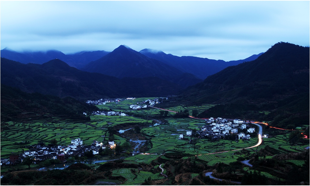 江岭夜色 摄影 米乐